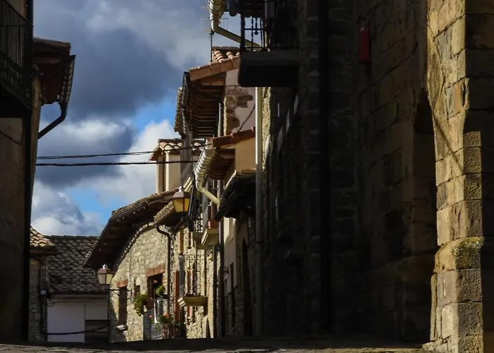 Hostel Restaurante De Artieda (Zaragoza)